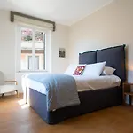 Licinia Due Apartamento *