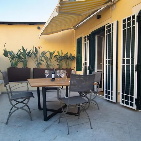 Licinia Due Apartament